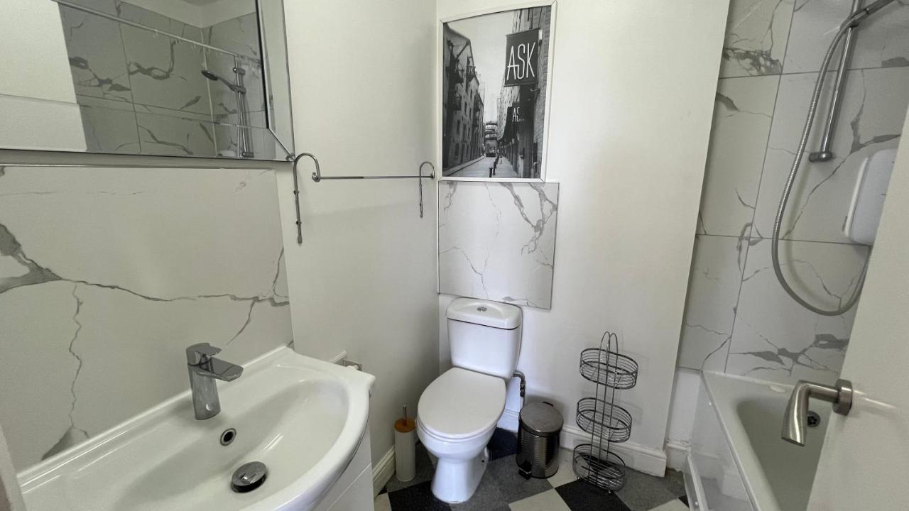 Comfy 2 Bedroom Apartments - Finchley Road, London Ngoại thất bức ảnh