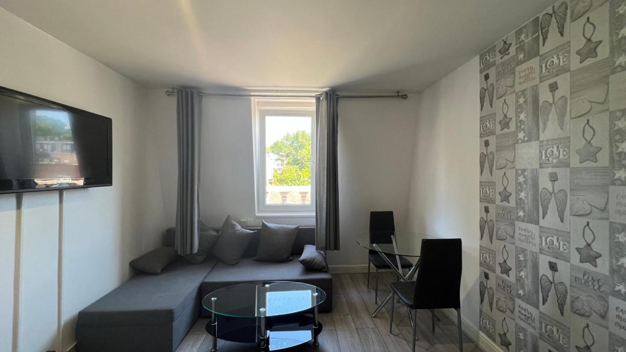 Comfy 2 Bedroom Apartments - Finchley Road, London Ngoại thất bức ảnh