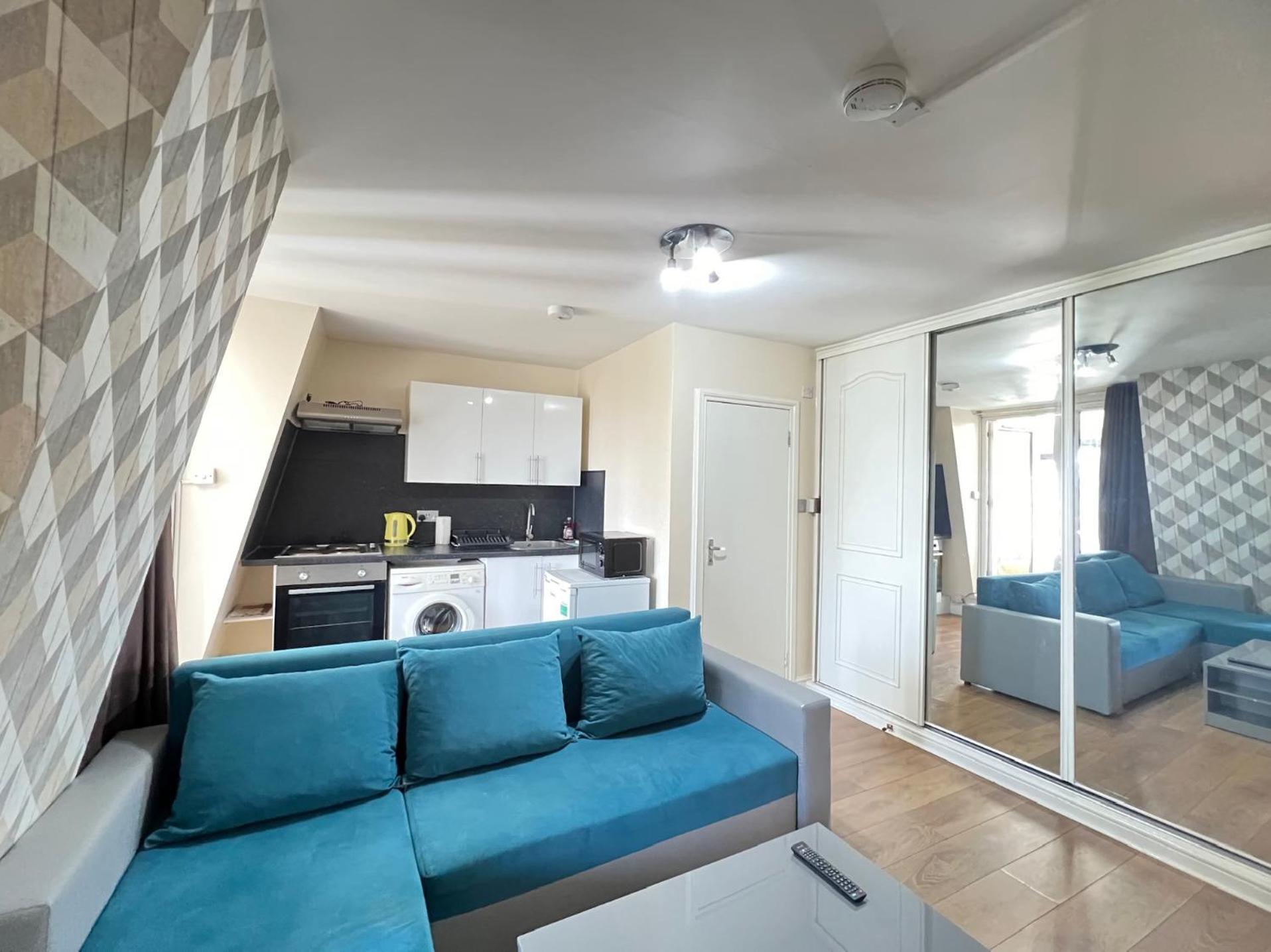Comfy 2 Bedroom Apartments - Finchley Road, London Ngoại thất bức ảnh